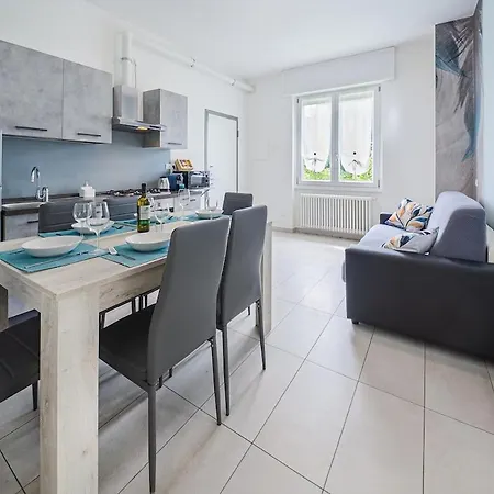 Blue Garden - 2br - Free Parking 아파트
