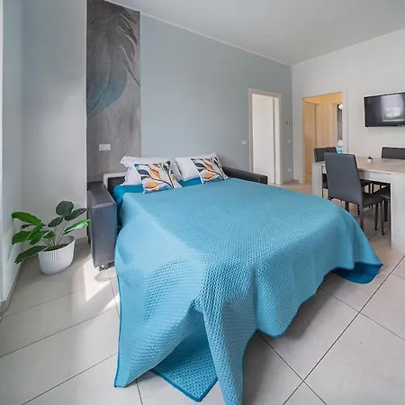 아파트 Blue Garden - 2br - Free Parking 코모